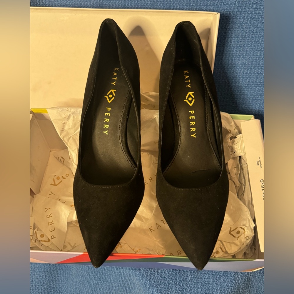 NWB Katy Perry- The Delilah High Pump